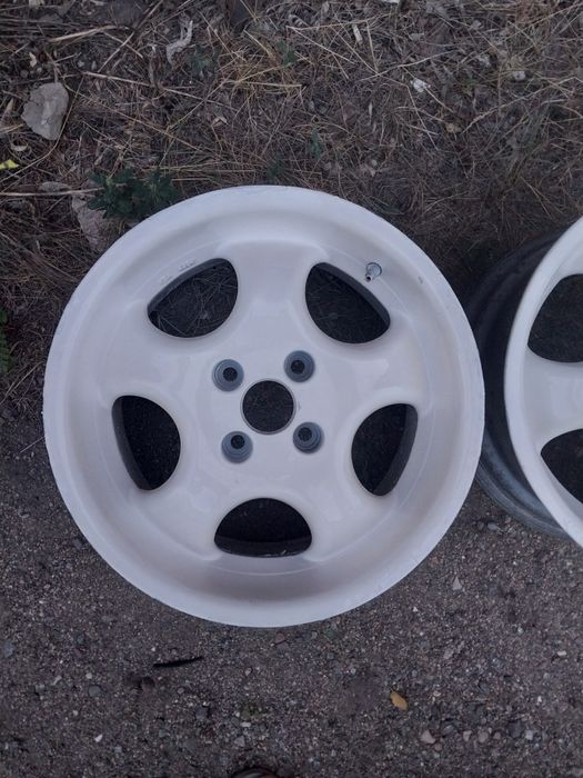 Диски R15 оригинал с полкой. На Гольф 3.
