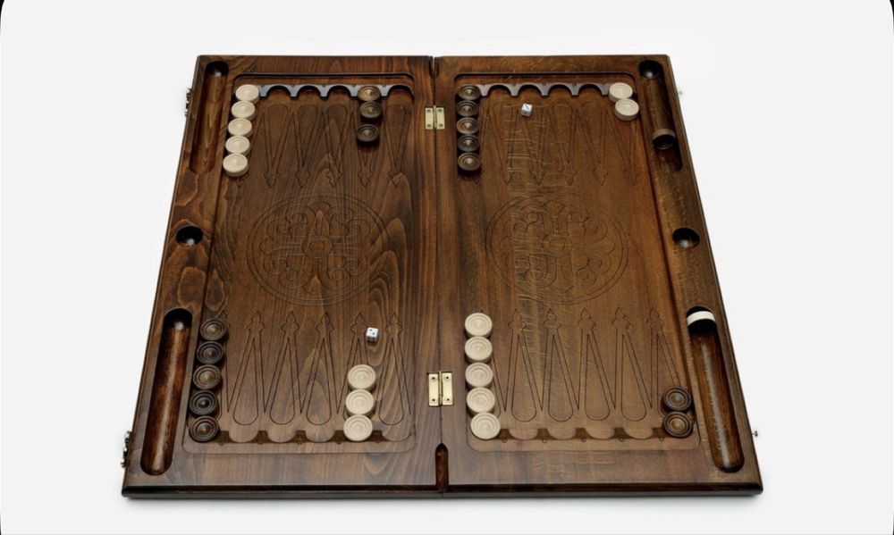 Нарды резные из массива бука (Армения)