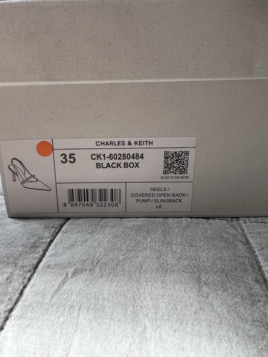 Босоножки с открытой пяткой