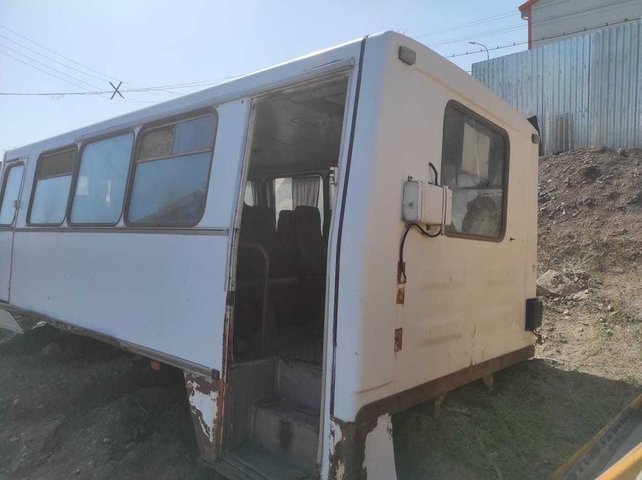 Автобус НефАЗ-4208