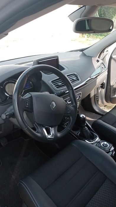 RENAULT Megane 2015 — imagine 2