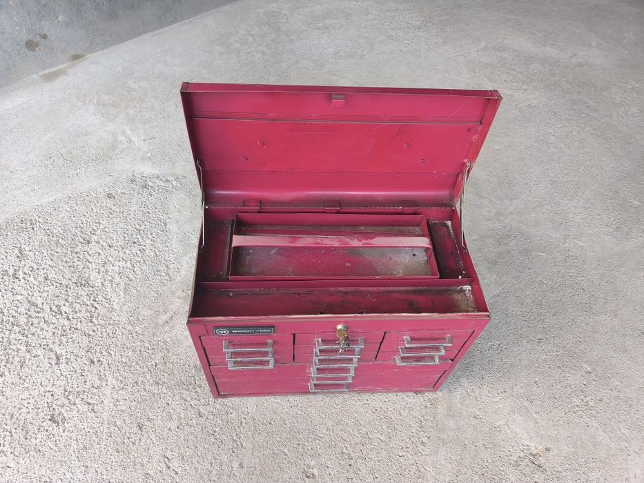 Instrument yashik. Narxi 100$