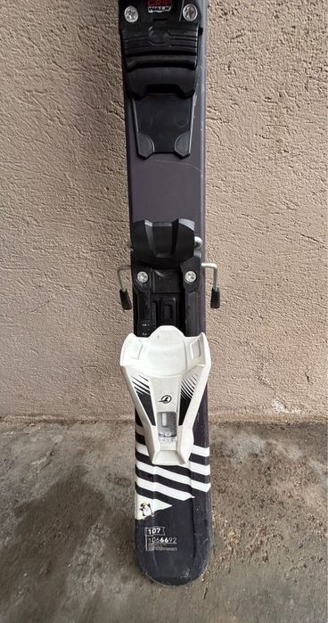 Echipament ski copii, clapari 29-32, skiuri 107, protectie spate.