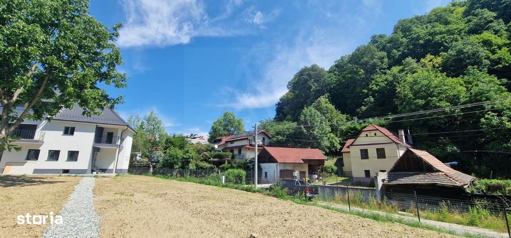 Casa individuala premium 236 mp utili si teren 1200 in Cisnadioara