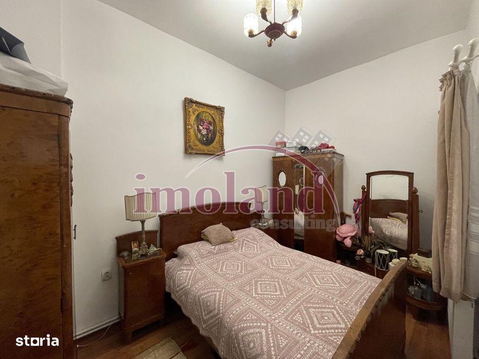 Apartament spectaculos de 4 camere într-o vilă cu farmec istoric pta V