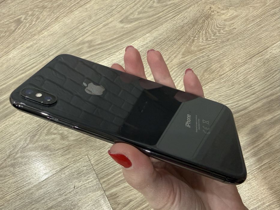 Продам айфон Xs Max 64 гб