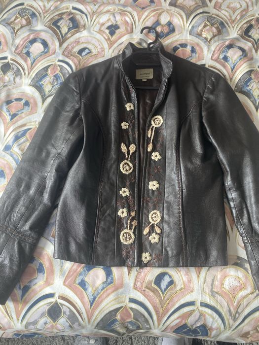 Geaca de piele potrivita pentru s-m