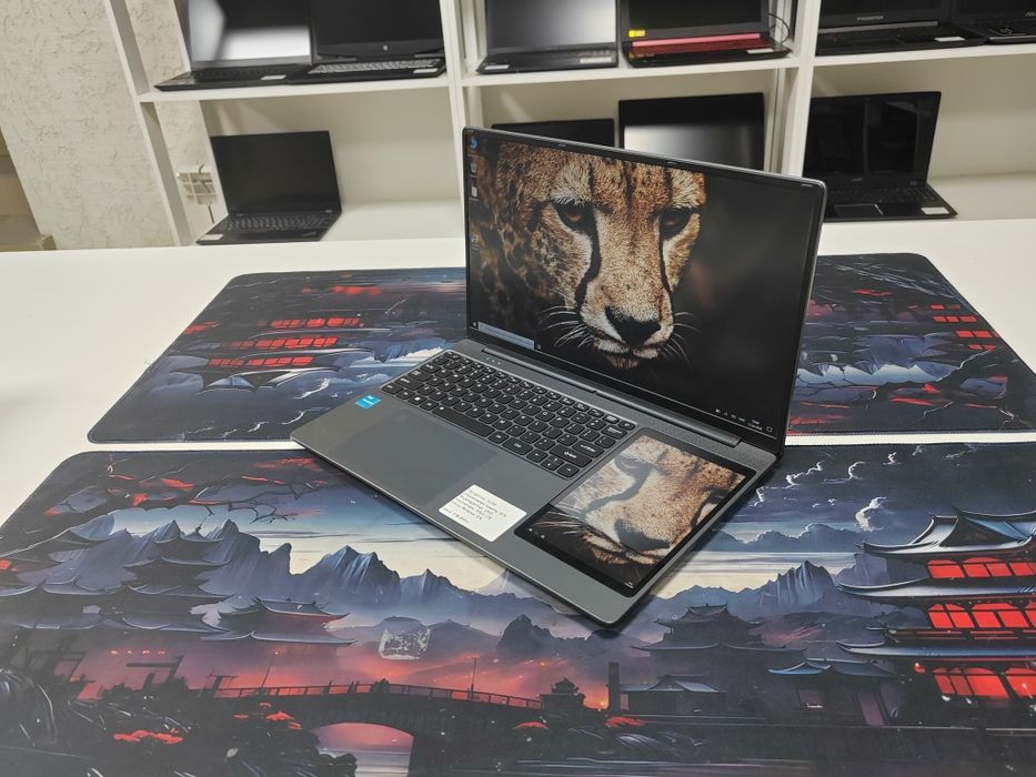 Ноутбук N100/ 8Гб/ ССД 1 Тб/ UHD
