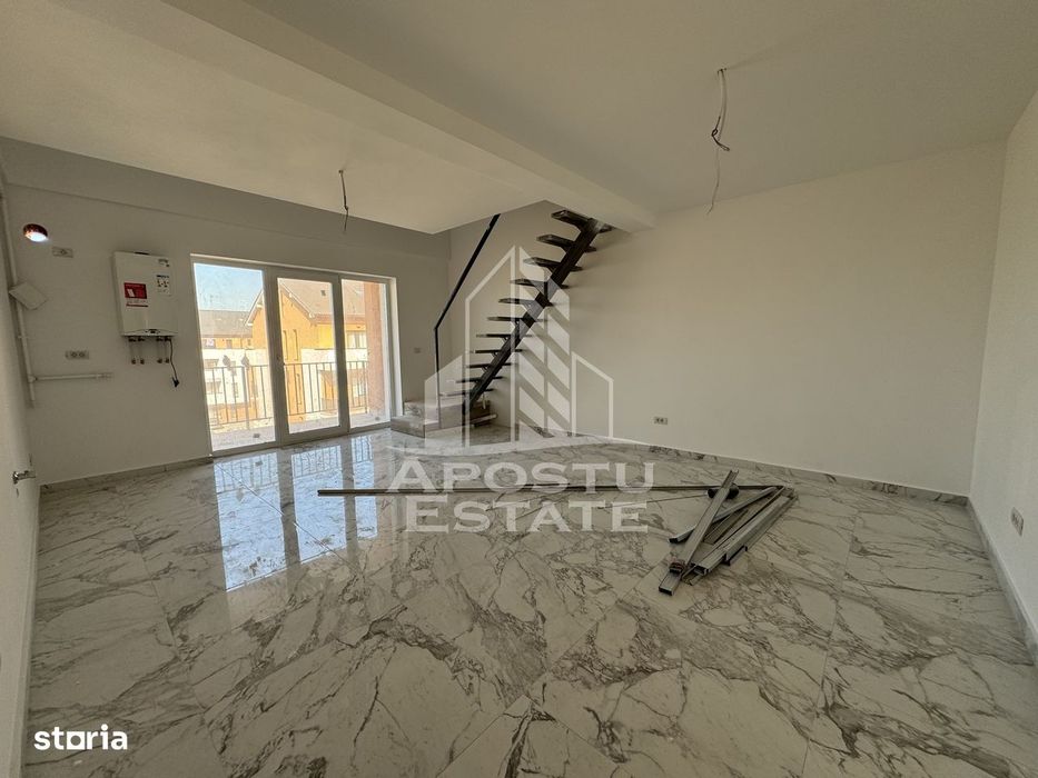 Penthouse cu scara interioara deosebita, 3 camere si 2 bai langa Lidl — fotografia 2