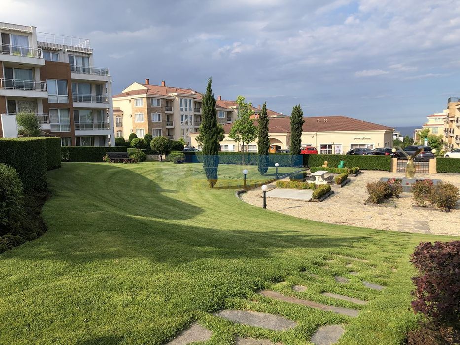 Продава се Двустаен апартамент в Черноморец - 54 кв.м за 1575 €/кв.м - Снимка #12