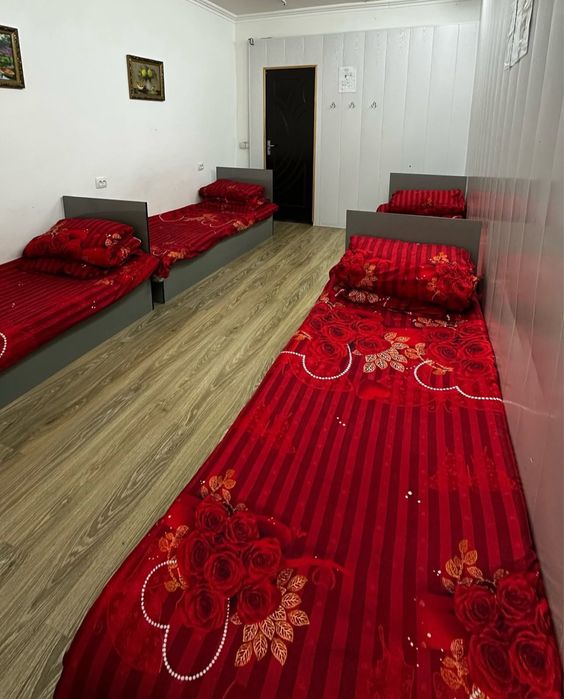 1 kishilik kravat sotiladi 650.000 dan