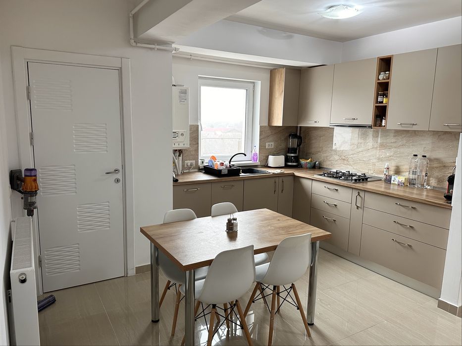 Apartament 89mp mobilat cu loc parcare si terasa 16mp