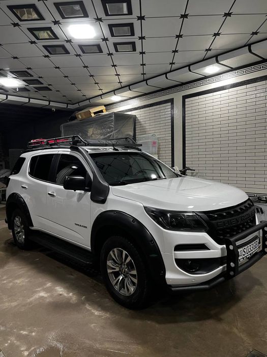 Продаётся Traiblazer Full. Сделан под OFF Road. В идеальном состоянии!