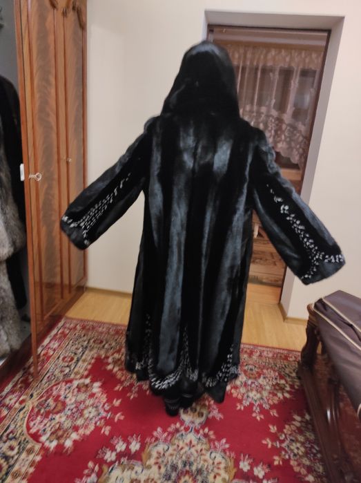 Норковая Шуба Borth