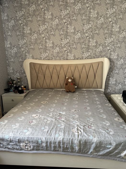 Спальный гарнитур в хорошем состоянии