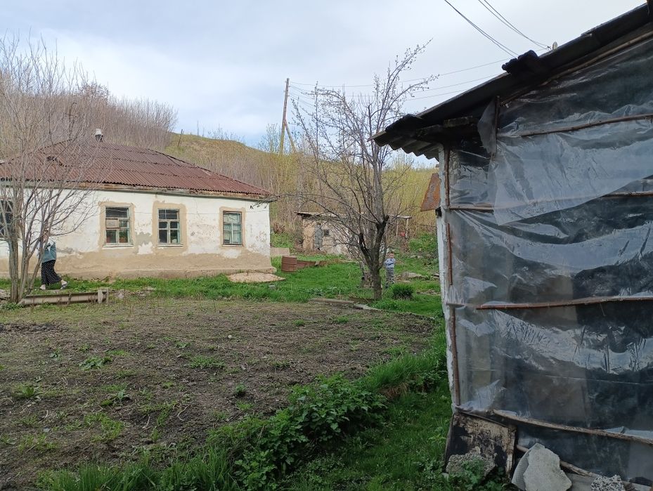 Продается 2 участка