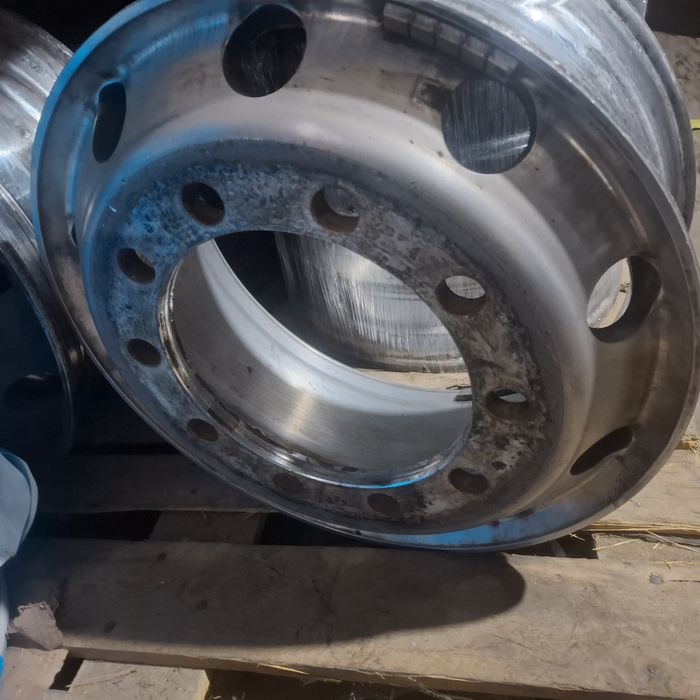 Diska alumin 900×22.5 8.25×22.5