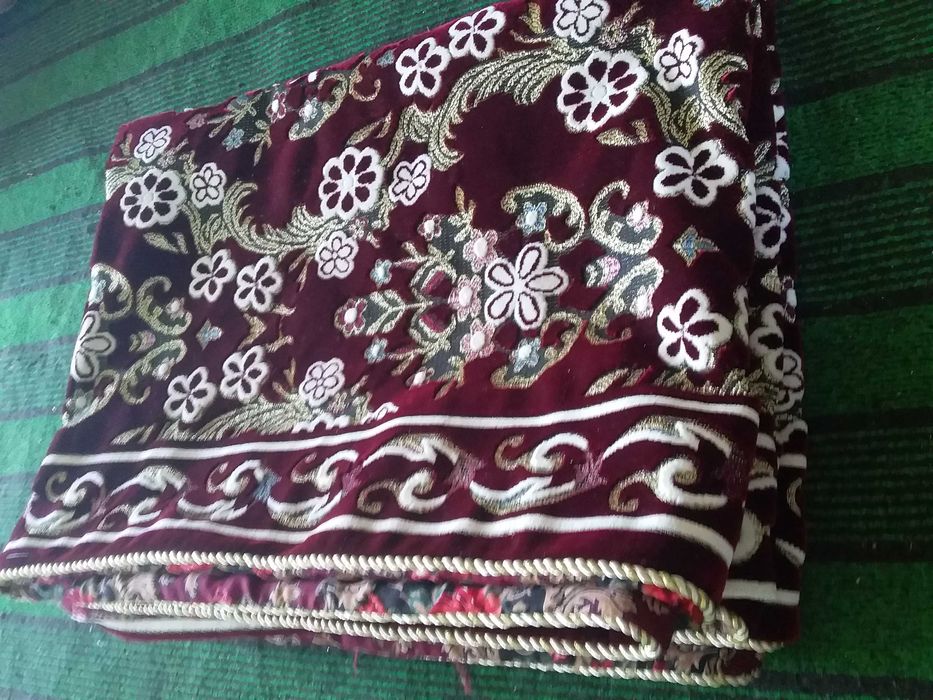 Ko'rpa   ko'rpacha   dasturxon   so'zani   padushka   lo'la   tikaman.