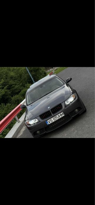 BMW E90 320D Automat