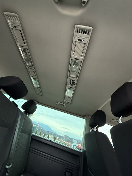 Volkswagen T6 2018 caravelle 8+1 clima fata\mijloc\spate ACCEPT SCHIMB