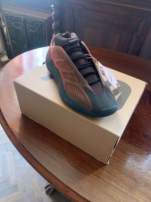 Vand yeezy 700 v3