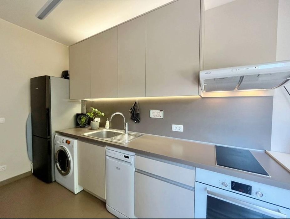 Дава се под наем Двустаен апартамент в София, Център - 76 кв.м за 849 € - Снимка #5