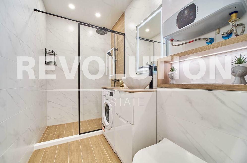 Двустаен апартамент в района на м-т св.Никола!