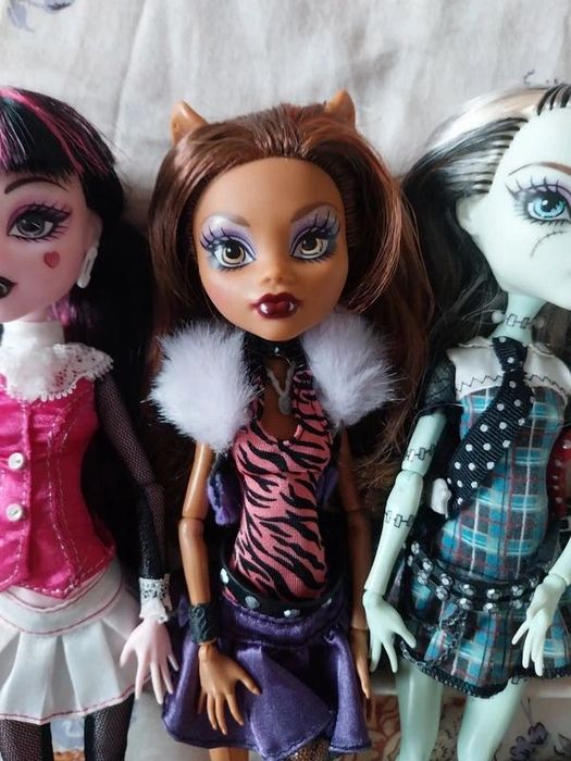 Лот Monster high