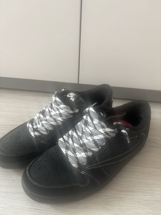 Nike Air Jordan 1 x Travis Scott Black Phantom