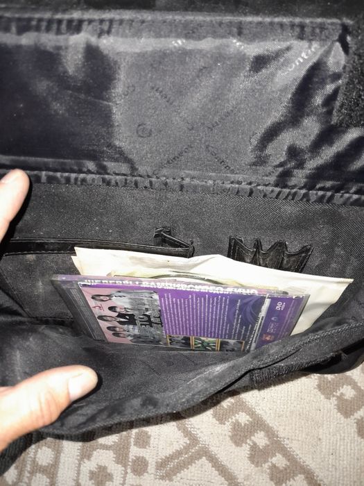 Сумка  борсетка оба за 3000 тенге.