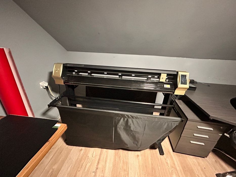 Режущий плоттер SKYCUT