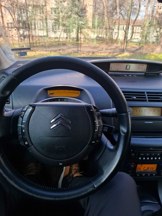 Citroen C4 2007г. 1.6HDI 90 к.с