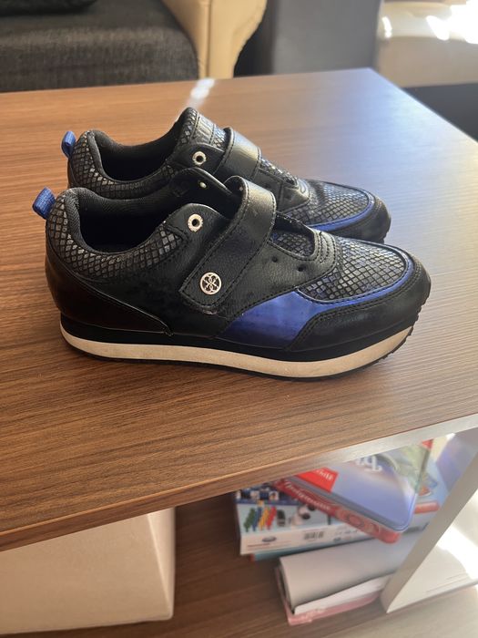 Спортни обувки/маратонки Guess