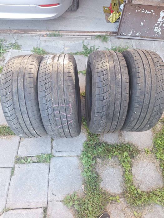 Зимни гуми 235/50/18