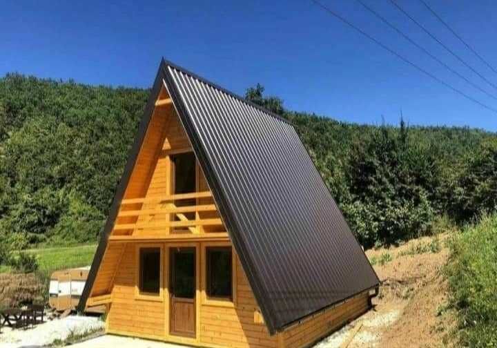 Vand casa modulara tip A frame pe structura metalica 8m x7m