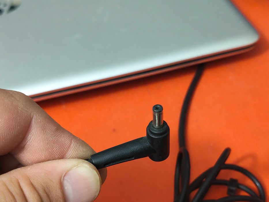 Incarcator ASUS 65W 5.5x2.5mm mufa