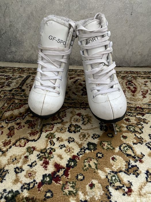 Продам  коньки б/у