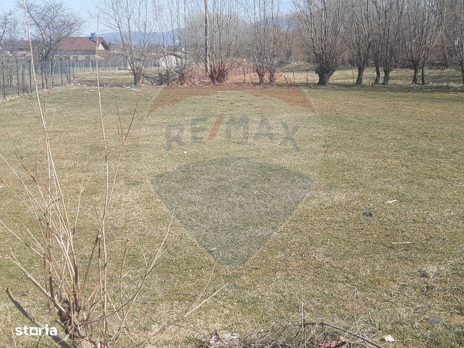 Teren intravilan 1,486mp Zarnesti / Soseaua Branului