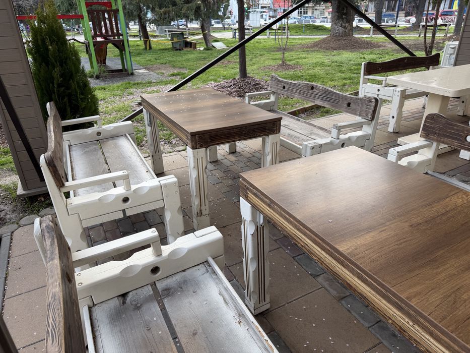 Дървени градински комплекти