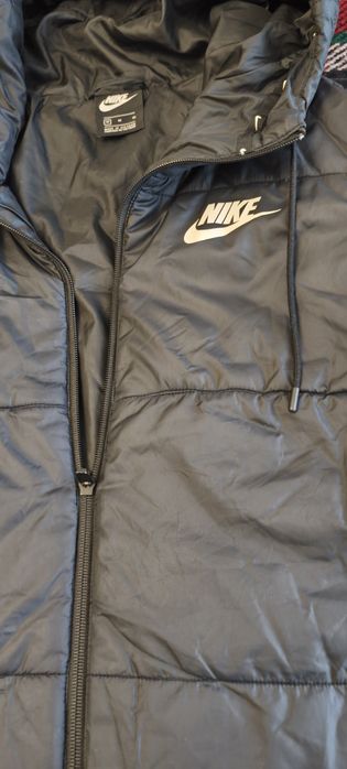 Яке Nike дамско черно