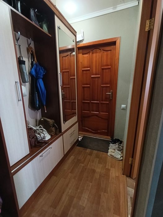 Продается 1 ком кв Валиханова 160