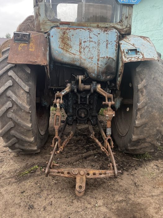 Продам трактор.