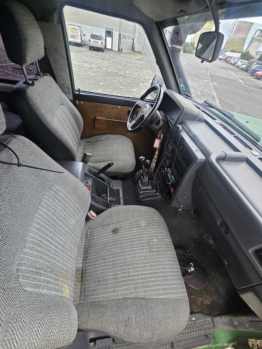 De vânzare: Nissan Patrol Y60 (1990) – pregătit pentru off-road