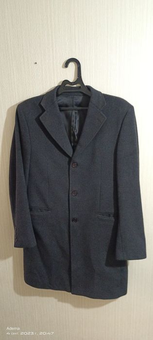 Продам пальто мужское