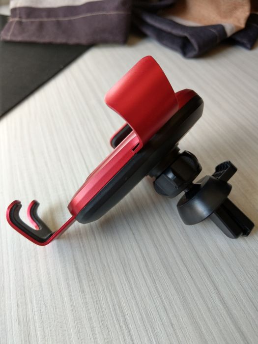 Încărcător de mașină wireless Baseus