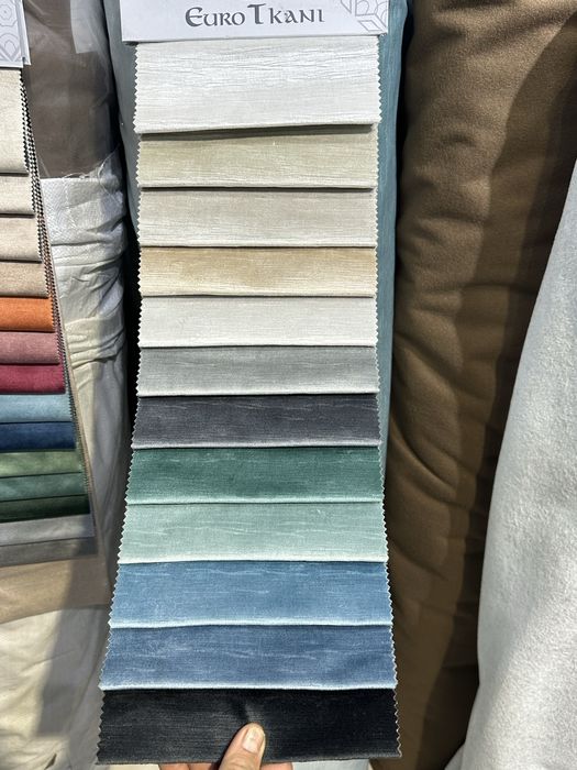 Ishlab Chiqaruvchidan oshxona va kafe uchun stol