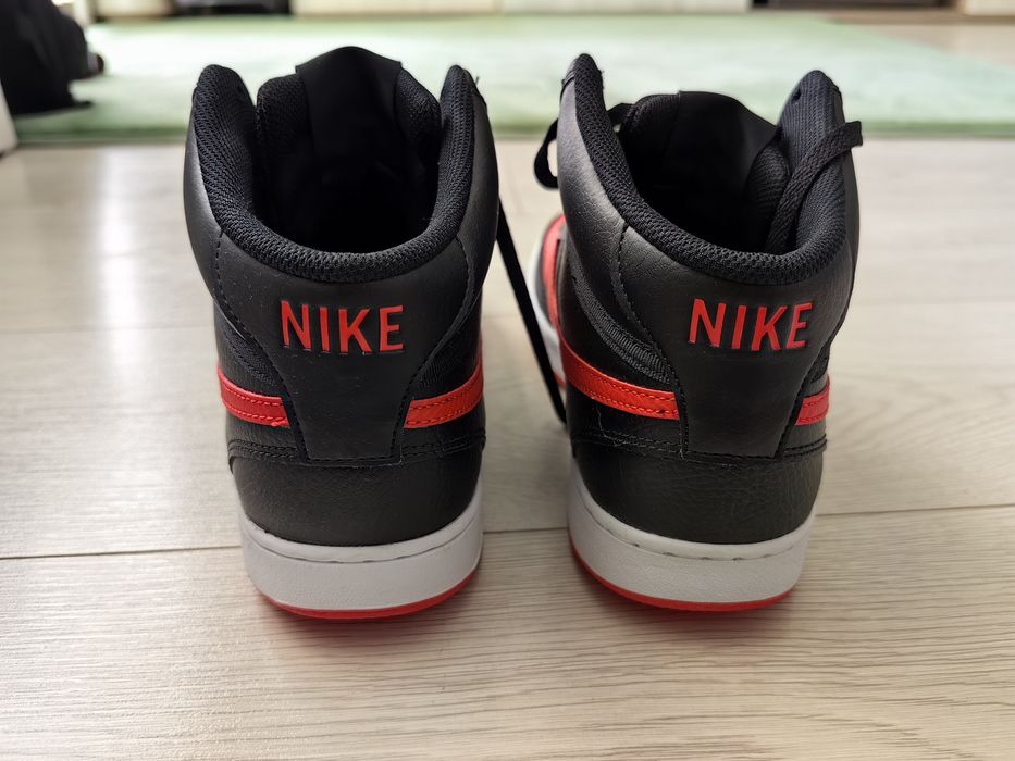 NIKE Court Vision кецове