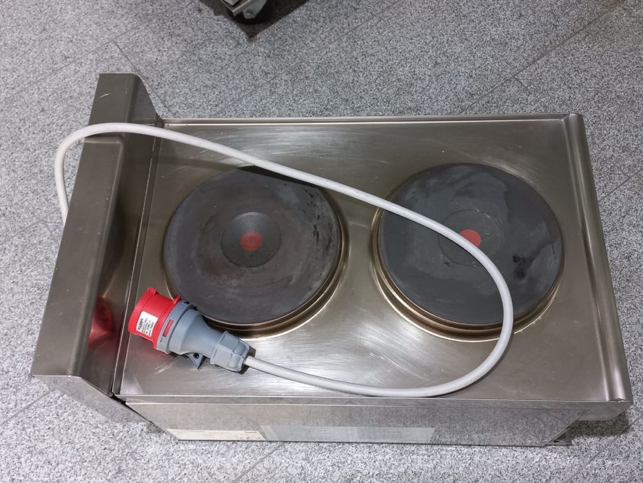 plită electrica alimentare la  380 , marmidă profesinală pe gaz,