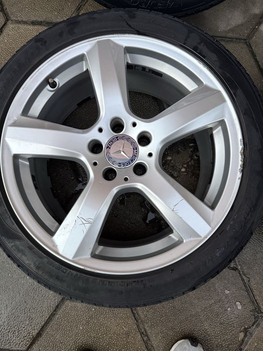 Гуми с джанти за Mercedes 18-ки