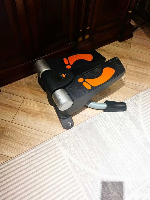 степпер (тренажер для ног)